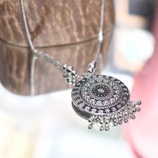 Silver Plated Oxidised Necklace
